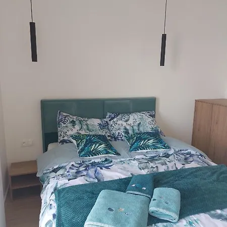Apartament Blu Amber Lägenhet